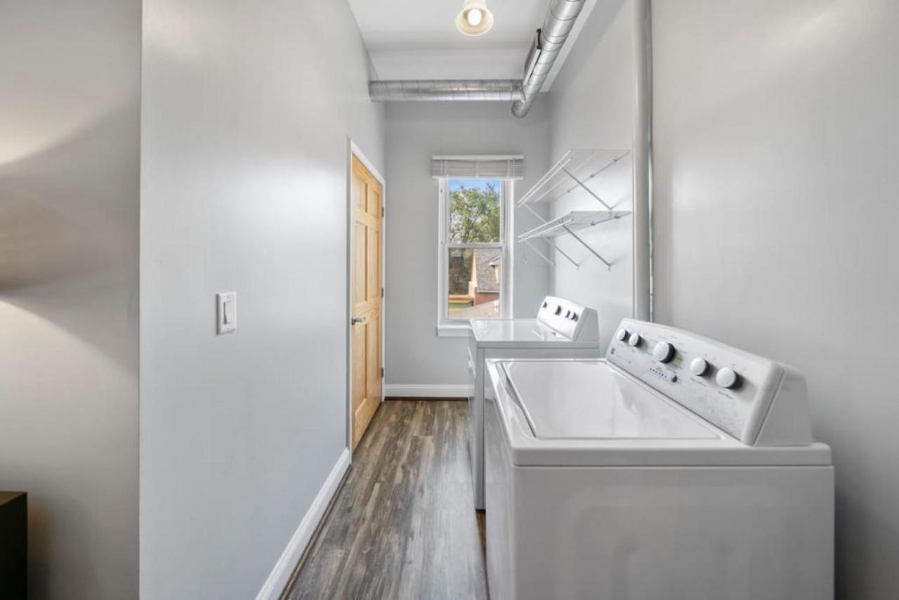 City Escape 2Br Steps To Tql Near Otr And Downtown Синсинати Екстериор снимка